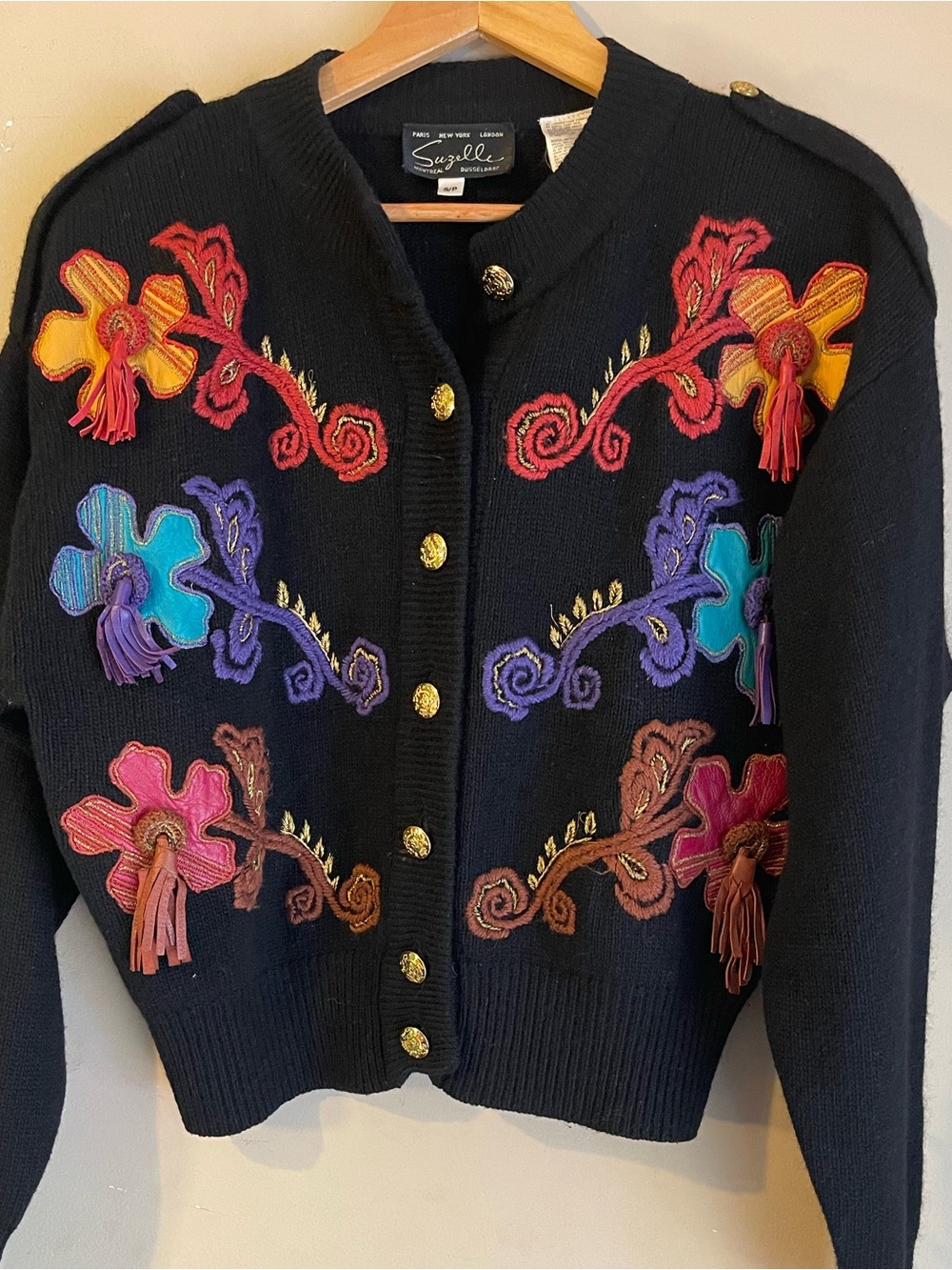 Vintage 80s Suzelle Black Wool Angora Cardigan Floral Appliqué Tassel Crest Butt